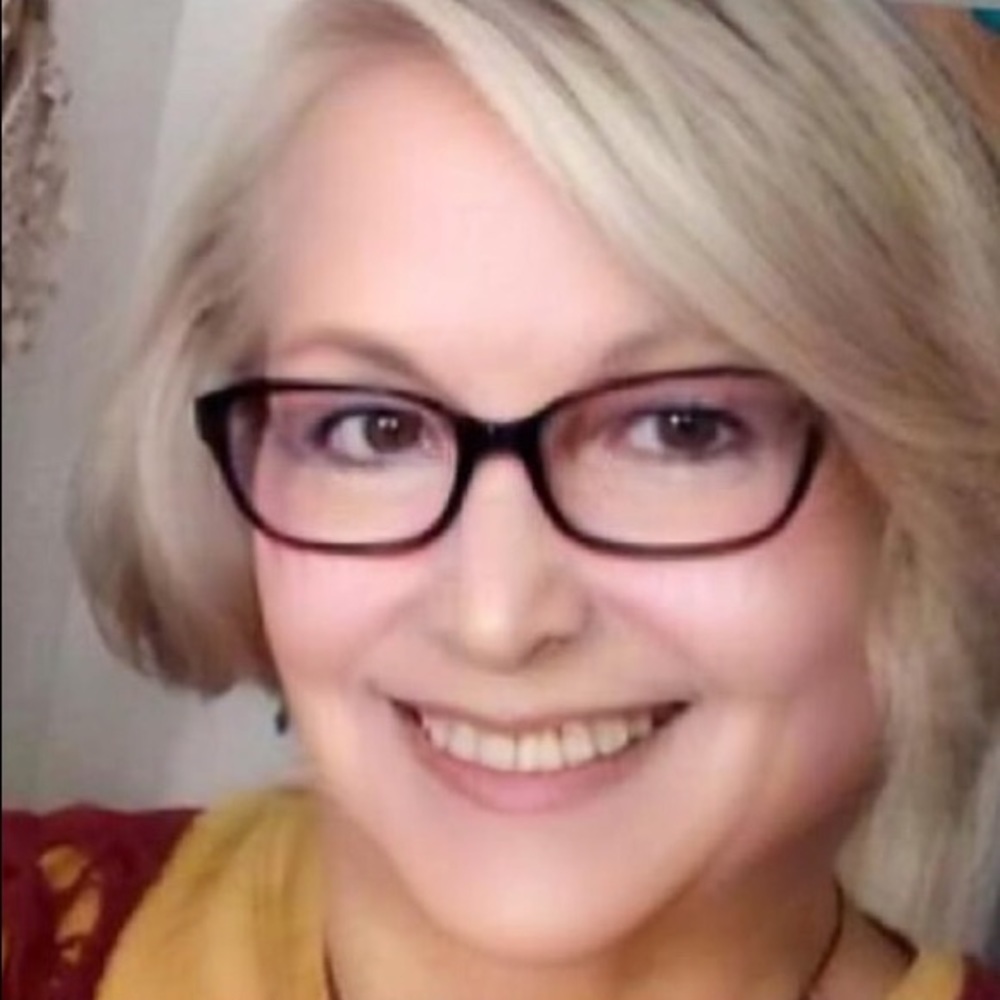 Meet your Posher, Mari